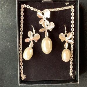 Fancy floral gift set